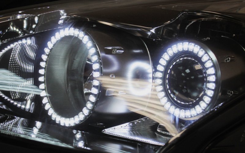 Светодиодные фары ставить. Nissan GTR передняя led оптика. Светодиодные фары Ниссан ГТР. Фары с эффектом тоннеля. Задние светодиодные фары с эффектом тоннеля.