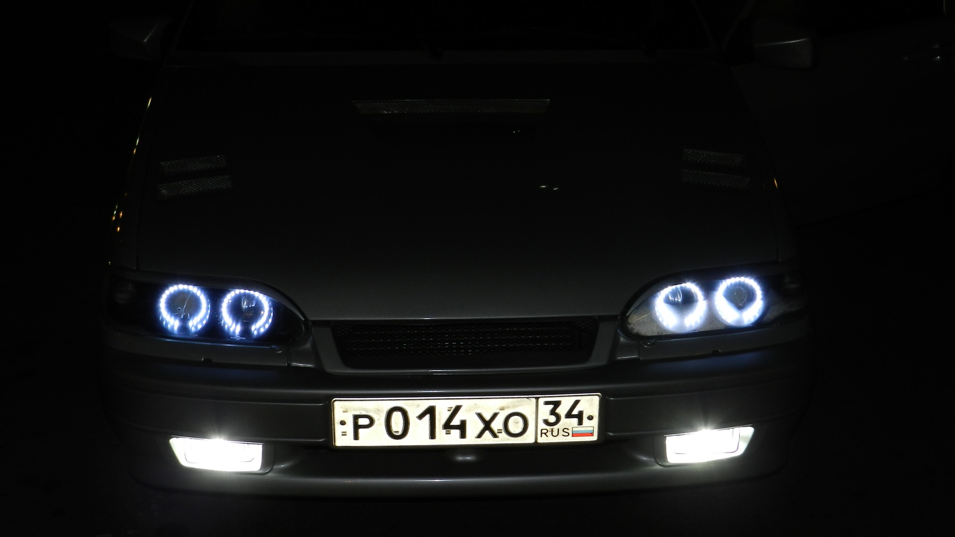 Ваз 2114 бэд бой с линзами. Ангельские глазки на ваз 2115. Тюнинг передних фар 2114. Светодиодные фары на ваз 2114 передние. Фары проспорт на ваз 2114.