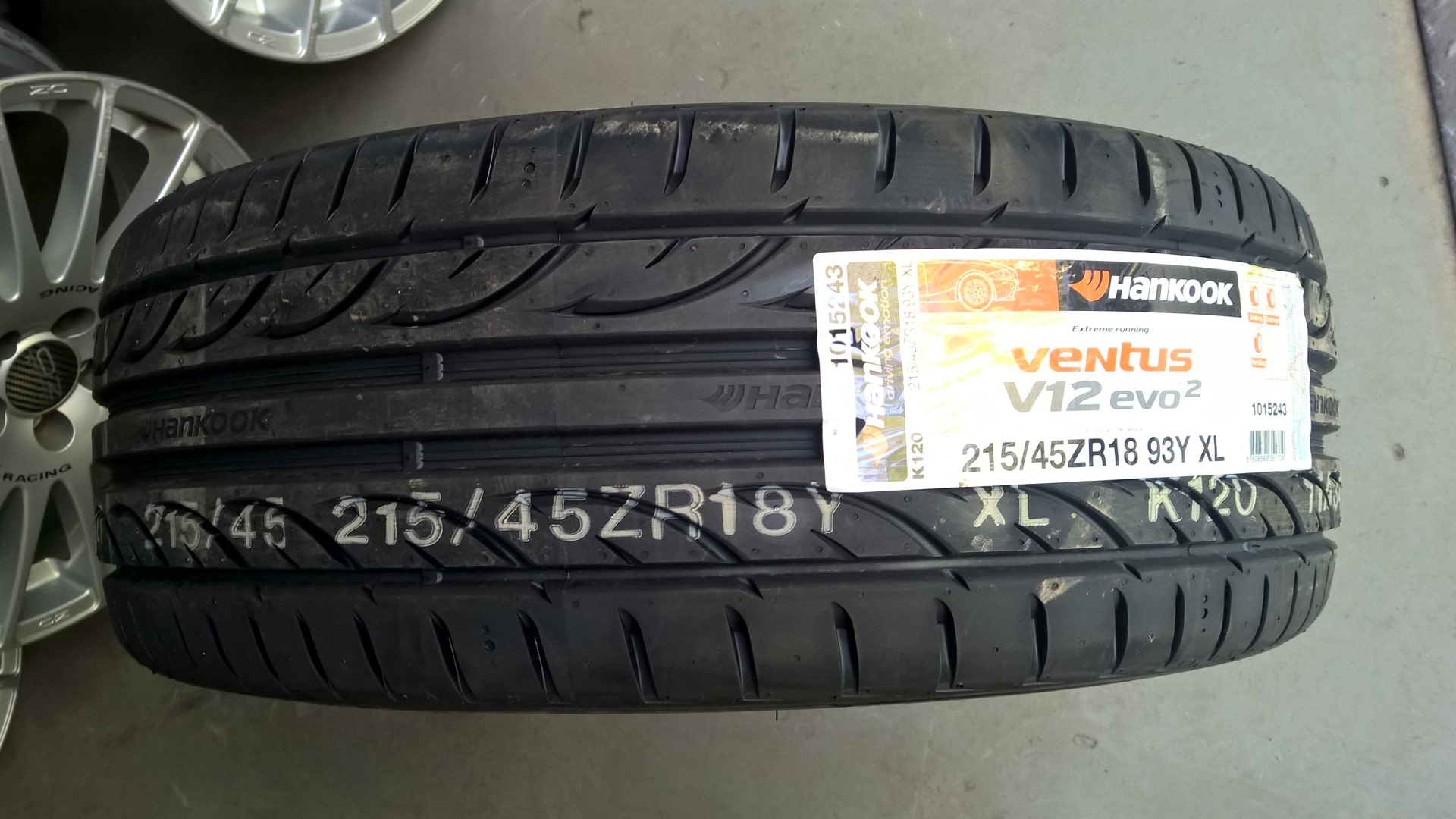 Резина Hankook Ventus V12 evo2 215/45 R18. — Subaru Legacy (BL/BP), 3 л ...
