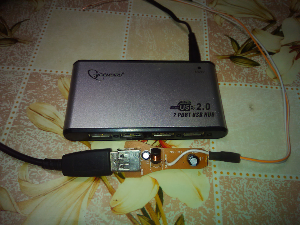 USB хаб в машину — УАЗ Patriot, 2,7 л, 2011 года | автозвук | DRIVE2