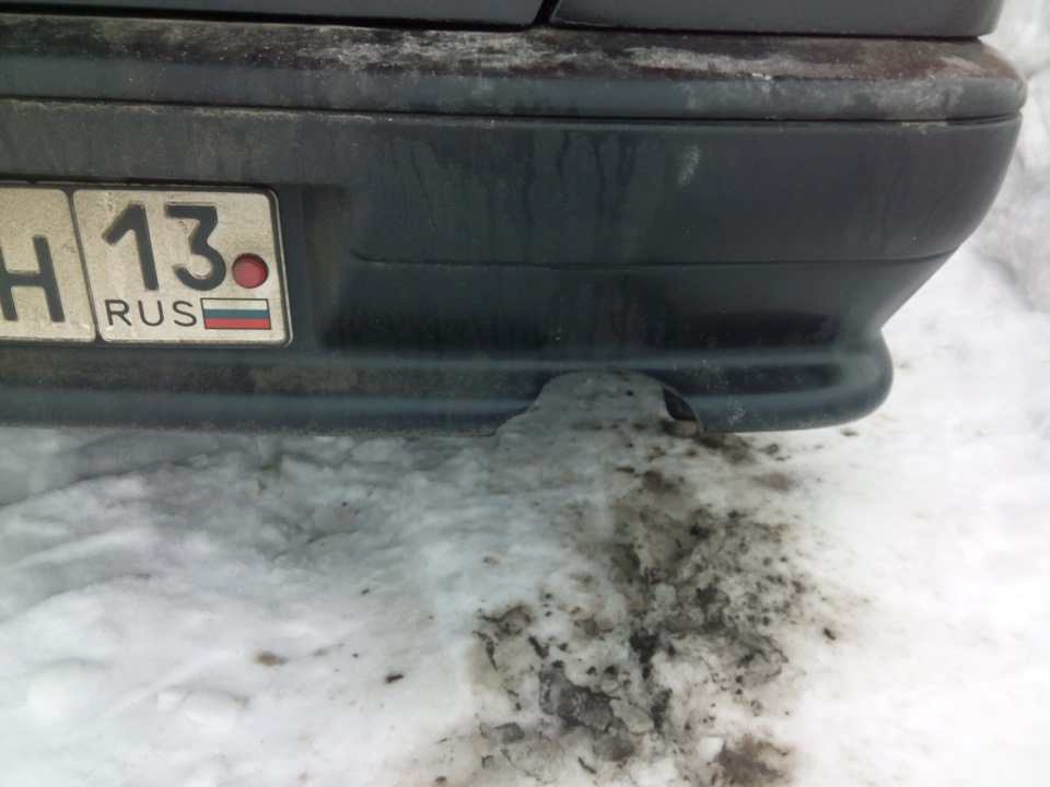 Прошу помощи. Треснул бампер. Как восстановить? — Lada 2115, 1,6 л ...