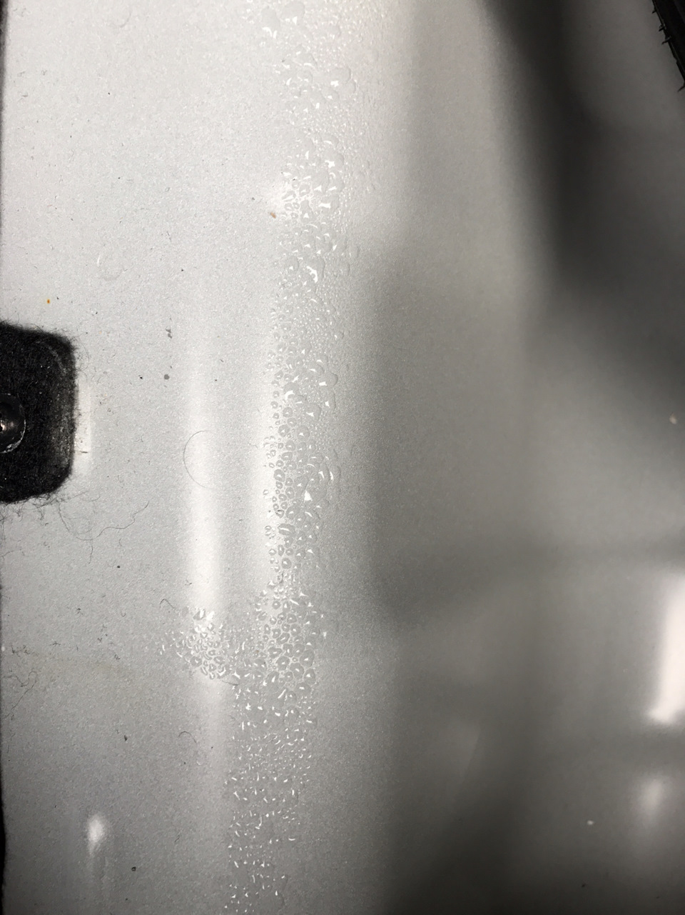 Конденсат в багажнике — Hyundai Solaris, 1,6 л, 2016 года | своими ...