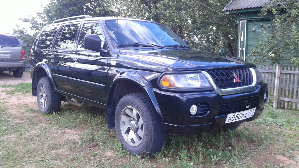 нужны пороги — Mitsubishi Montero Sport (1G), 3,5 л, 2001 года ...