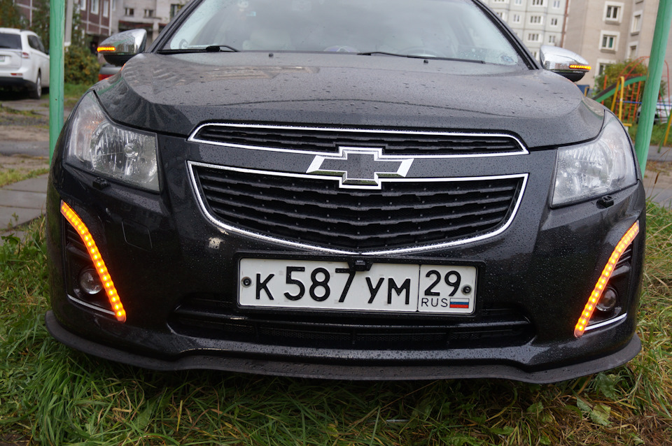 Chevrolet Cruze 2011 лампа противотуманки