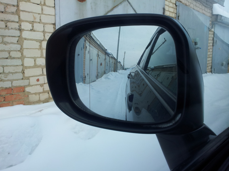 Левое зеркало — Honda Civic 4D (9G)