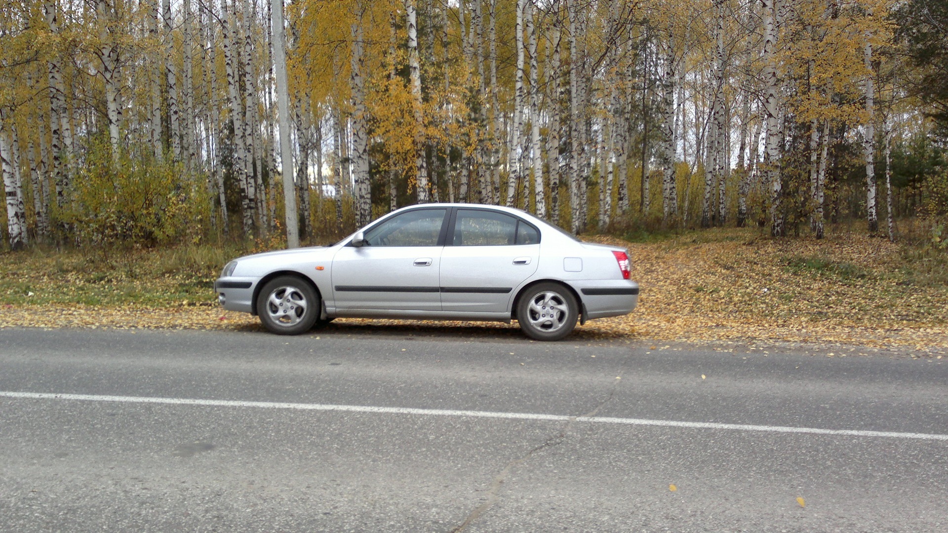 Hyundai Elantra (3G) 1.6 бензиновый 2004 | 109й Идёт Без Остановок на DRIVE2