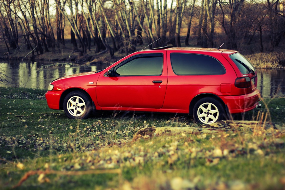 nissan almera n15