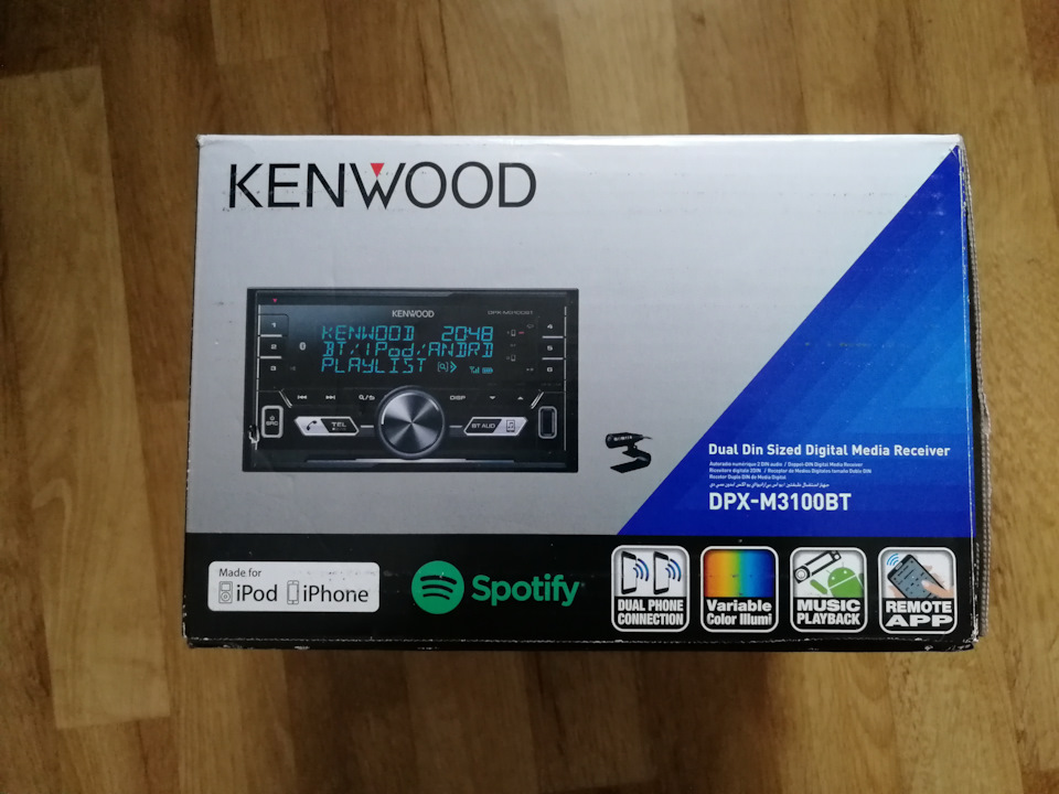 стало — Toyota Vitz (10)