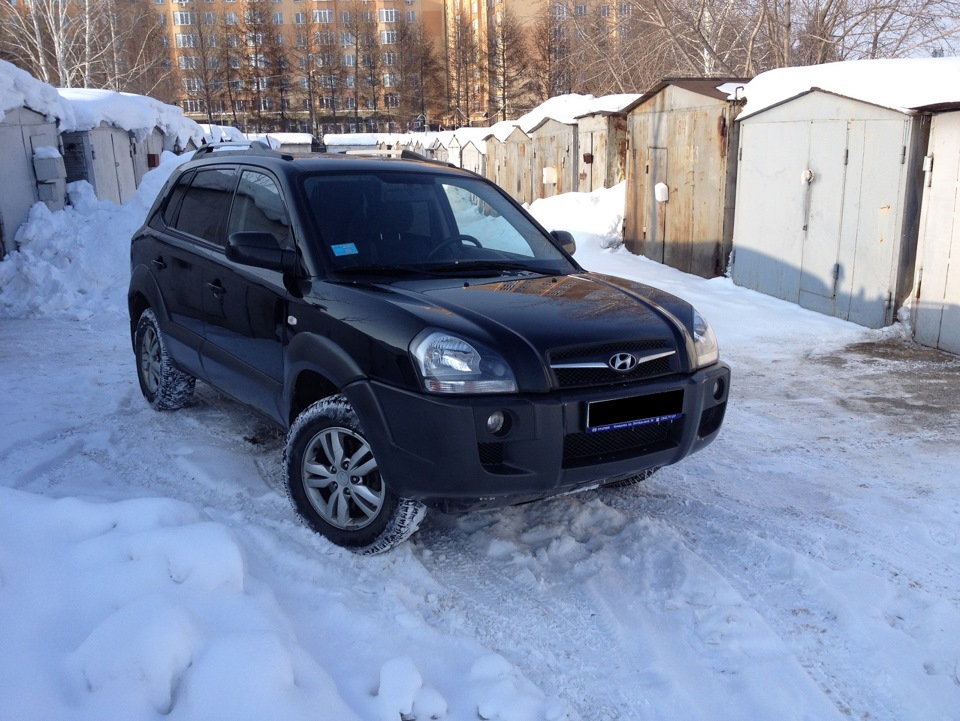 Hyundai Tucson 2008. Туссан 2008 года. Hyundai Tucson 2.0 GLS 4wd. Антихром Hyundai Tucson 2008.