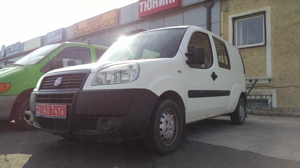 Фиат добло 1.4 77 л с. Fiat Doblo 2008. Капремонт Фиат Добло 1.4. Топливный фильтр Фиат Добло 1.4 бензин. Защита двигателя Фиат Добло 1.4.