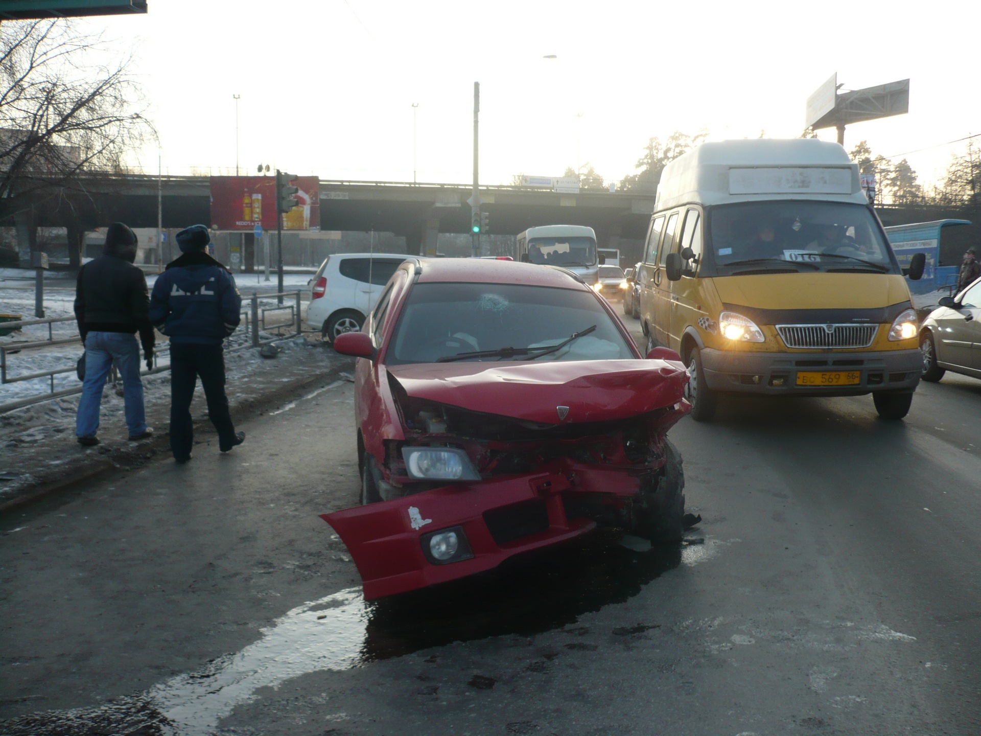 Серьёзное ДТП и нет винограда. — Nissan Wingroad (Y11), 1,5 л, 2000 года |  ДТП | DRIVE2