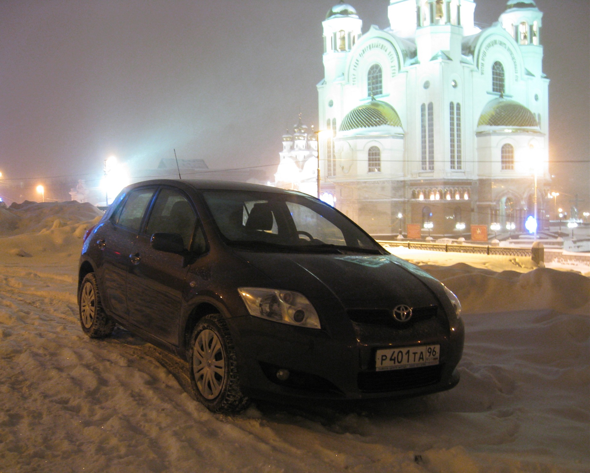    Toyota Auris 14 2007