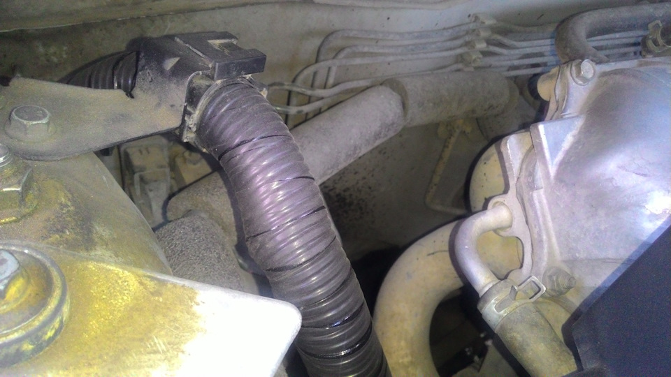 Термоизоляция трубок кондиционера. — Nissan Primera (P12), 1,6 л, 2004 ...