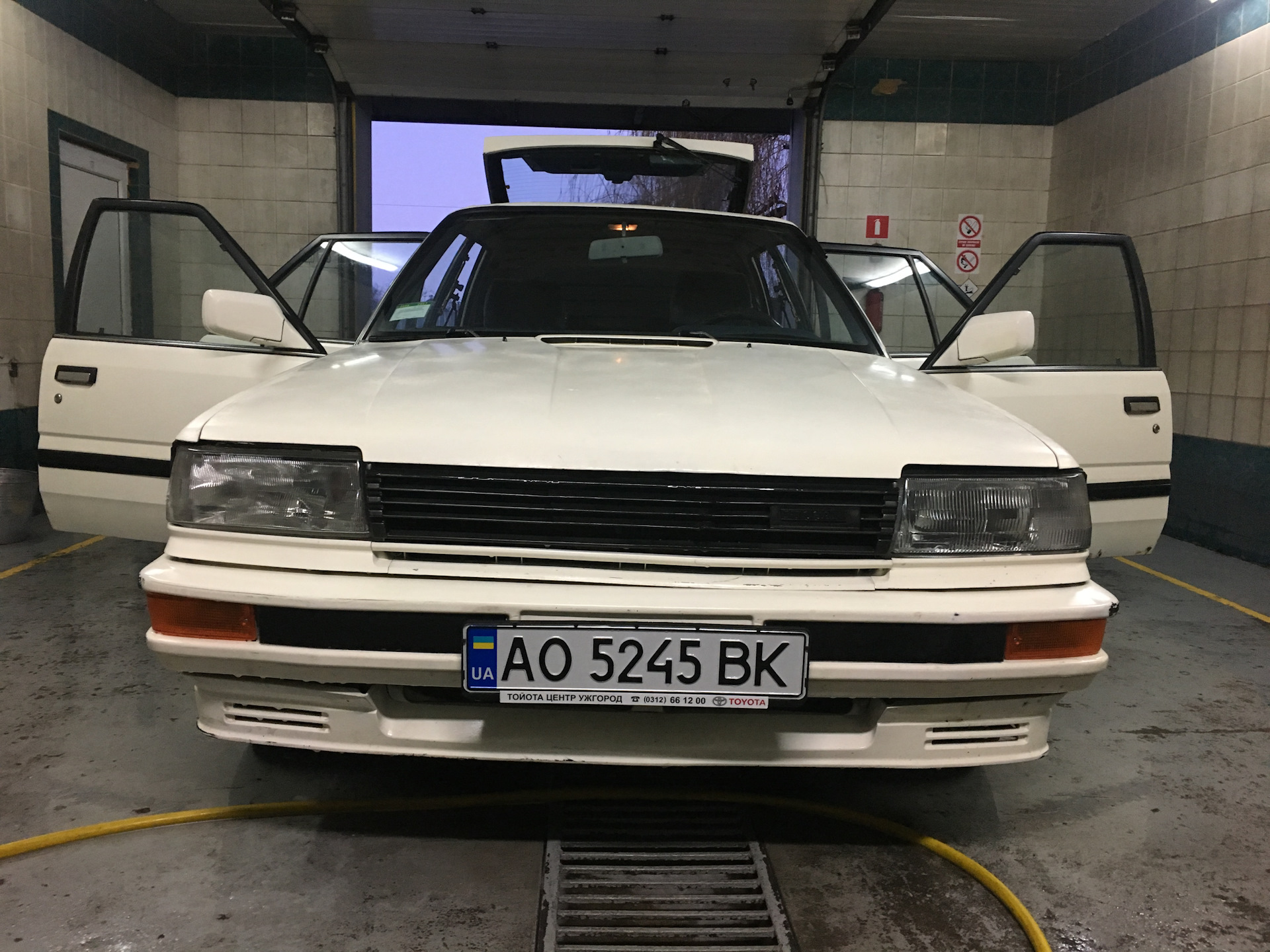 nissan bluebird 1986