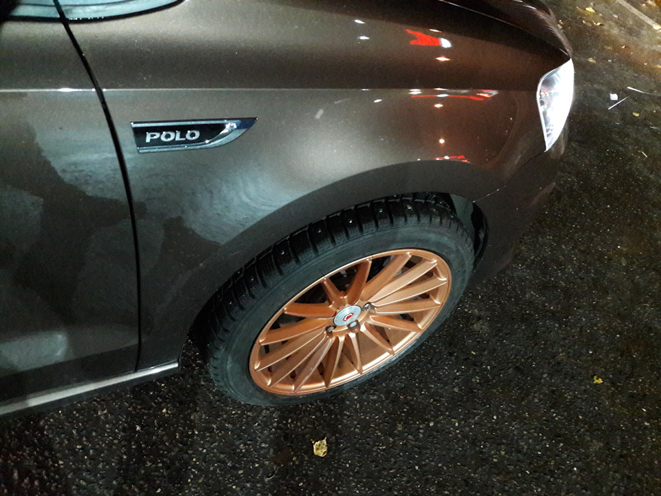 × Зимняя шипованная резина SUNLUN (Китай) 215/45 R17 × — Volkswagen ...