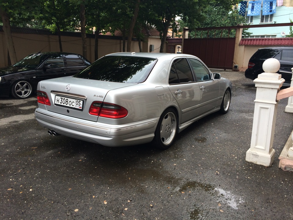 Mercedes w210 скорая