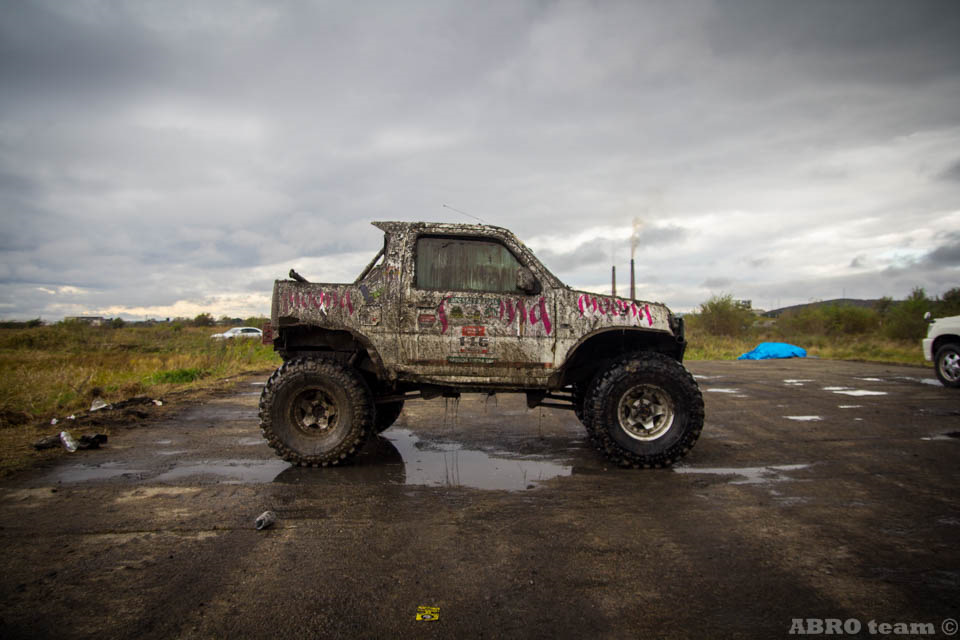 toyota land cruiser prado 70