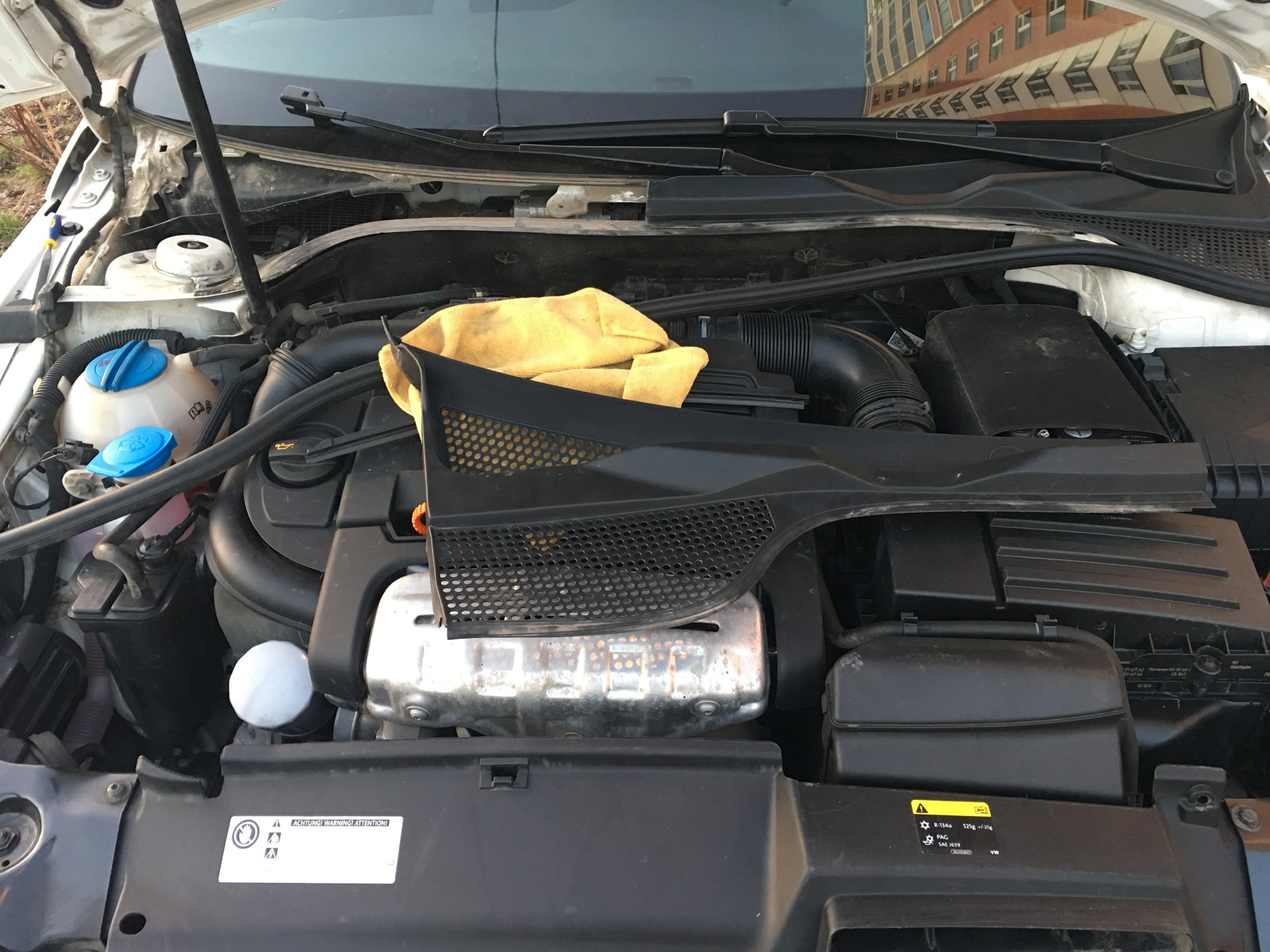 воздухозаборник нива 21214. воздухозаборник под капотом. накладка на капот воздухозаборник пежо боксер. воздухозаборник под капотом. воздухозаборник под капотом.