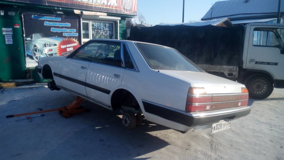 Лучше поздно. . . — Nissan Laurel (C31), 2,5 л, 1983 года | шины | DRIVE2