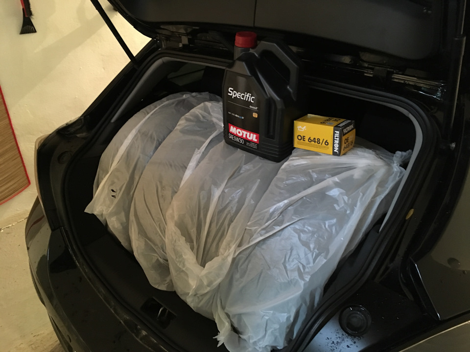 Фото в бортжурнале Opel Astra H GTC. Запчасти на фото: OE6486