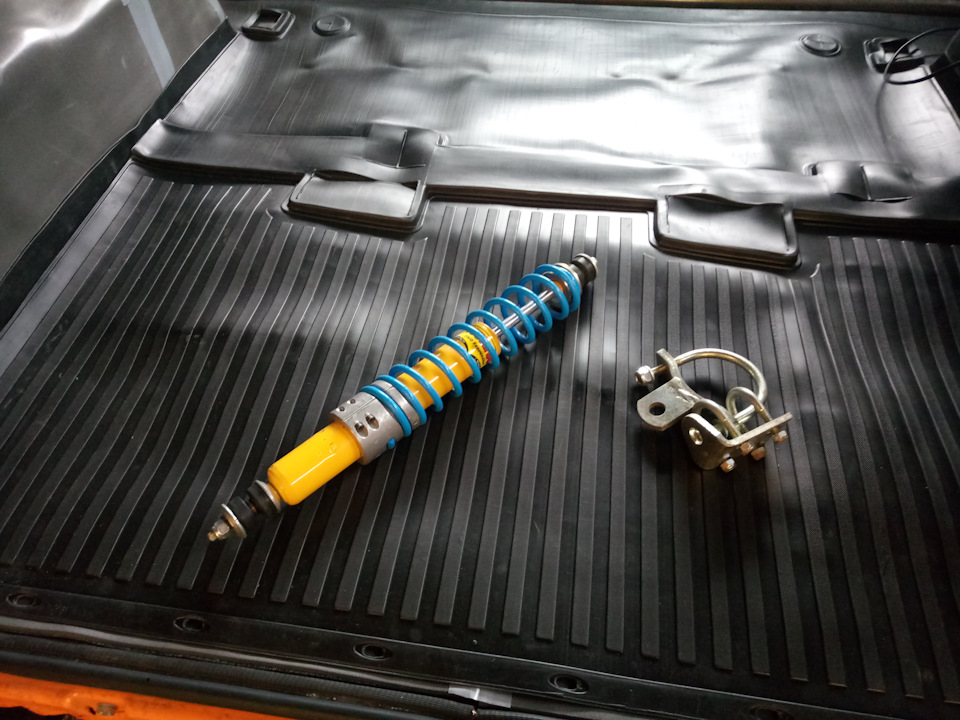 Установка рулевого демпфера Tough Dog SS5613 — УАЗ 315195 Hunter, 2,3 л ...