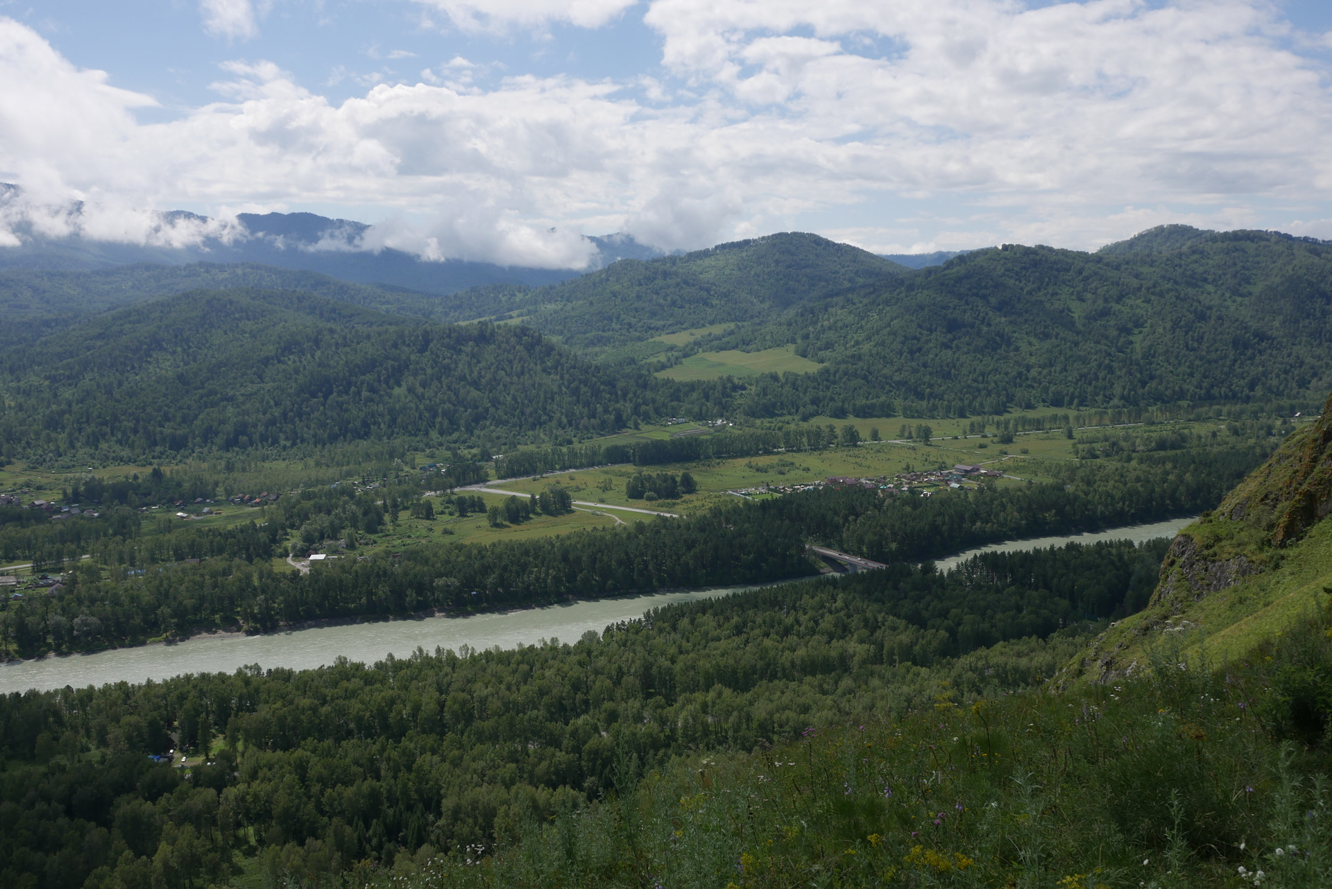 Село золотая гора. Золотая гора Амурская область. Золотая гора Смоленский район. Кемеровская область гора золотой Рог. ООО Золотая гора.