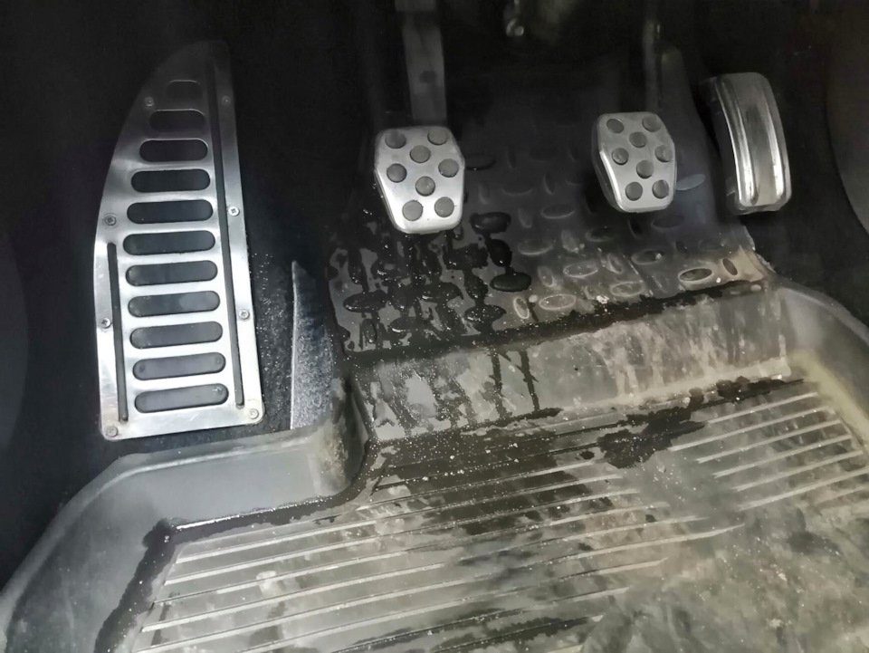 Вон сколько за ночь нассал ) — Ford Focus Hatchback III