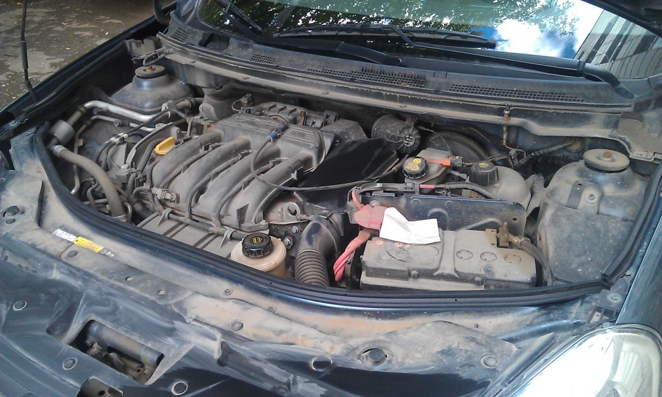 скажем нет пыли под капотом — Nissan Almera V (G11/15), 1,6 л., 2013 ...