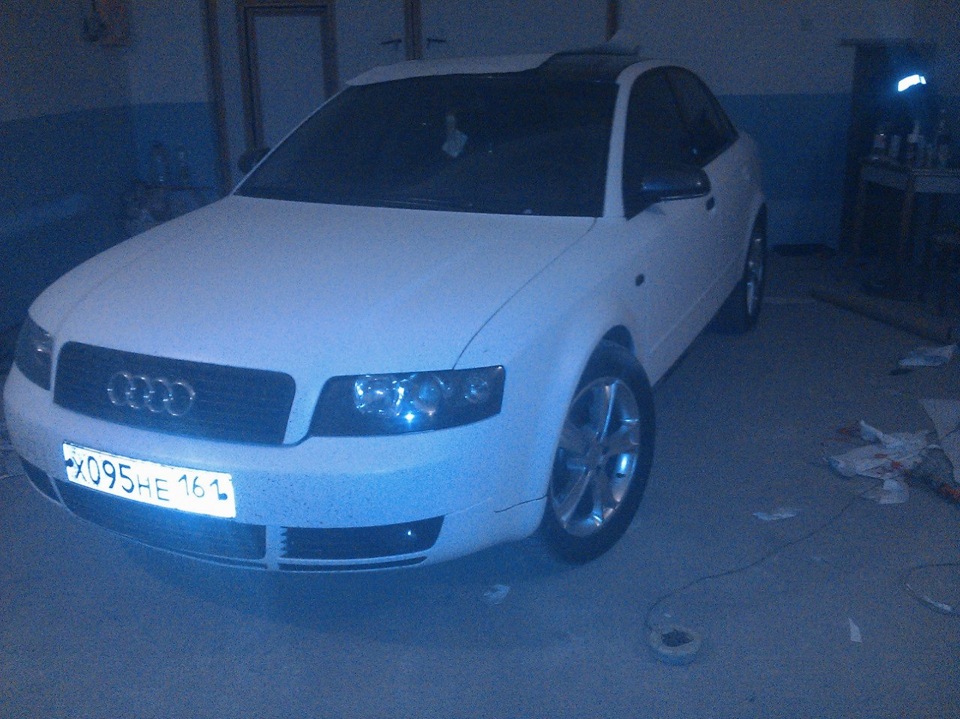 Серая пленка Audi a4 b6