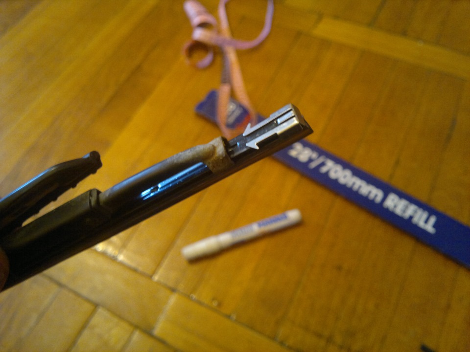 установка новых резинок на дворники — BMW 7 series (E38), 4,4 л, 1999 ...