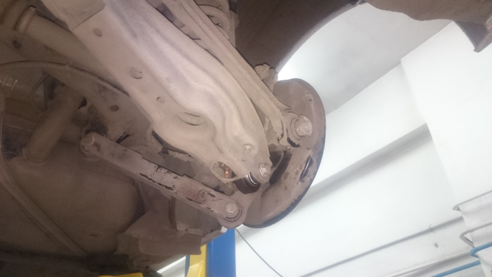 Фото в бортжурнале BMW 3 series (E90)