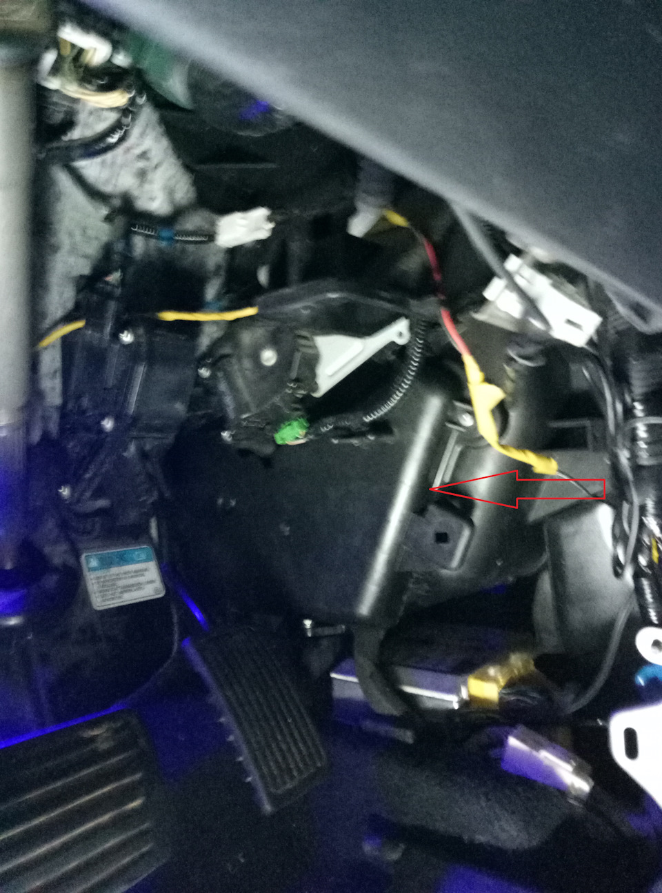 Honda crv 2003 года кран печки. Отопитель салона хонда срв рд1. Honda cr-v rd1 снятие торпедо. Корпус печки срв рд1. Мотор печки хонда срв рд1.