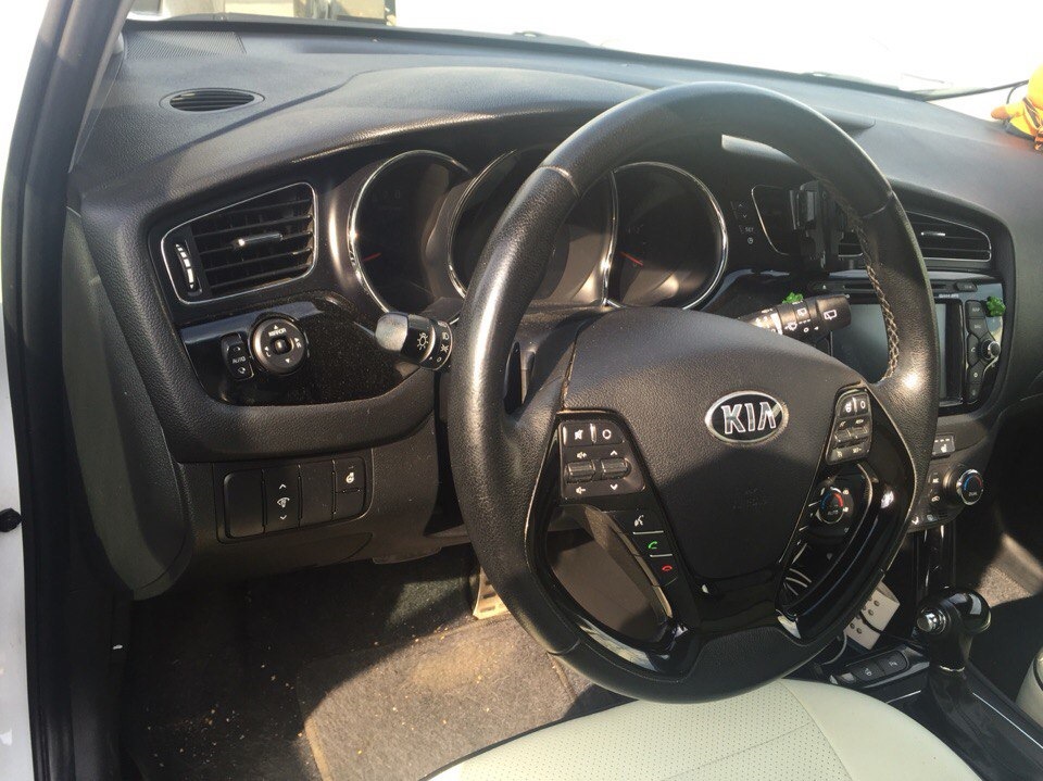Фото в бортжурнале KIA Ceed SW (2G)