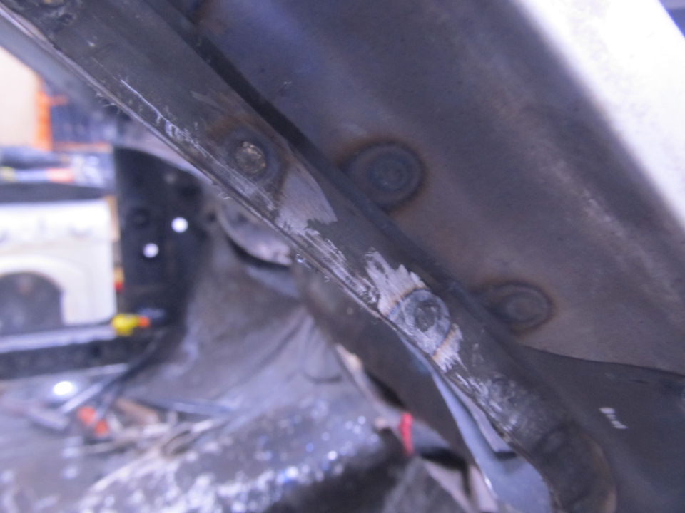 Вид раз — Москвич 2335