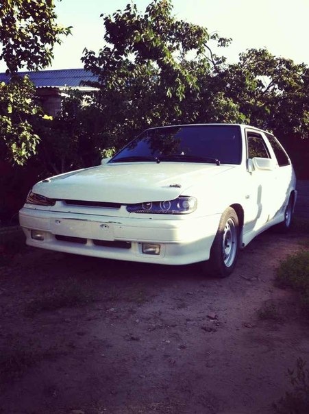 поцарапали бампер и уехали((( — Lada 2113, 1,5 л, 2005 года | ДТП | DRIVE2