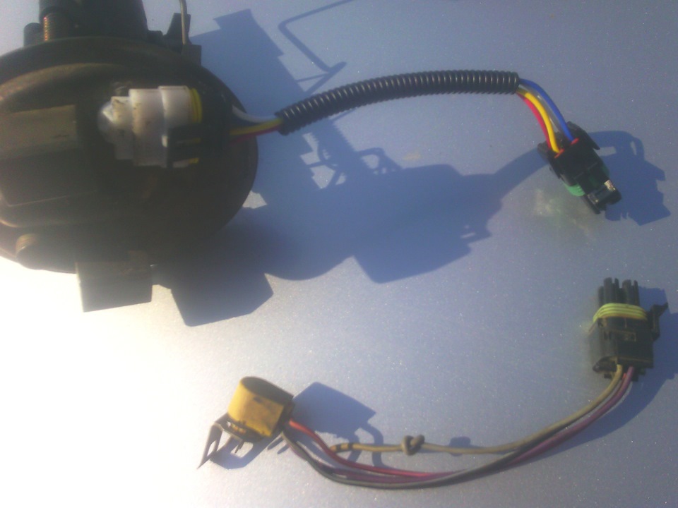 Сюрприз 8го марта)) Неисправность бензонасоса. — Lada 21102, 1,5 л ...