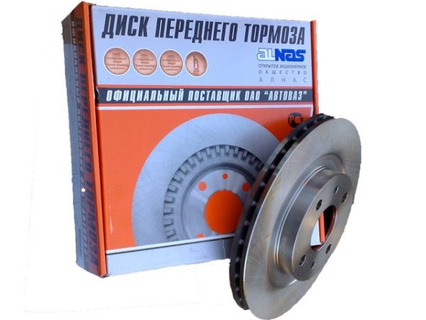 Тормозные диски и накладки — Lada Приора седан, 1,6 л, 2011 года ...