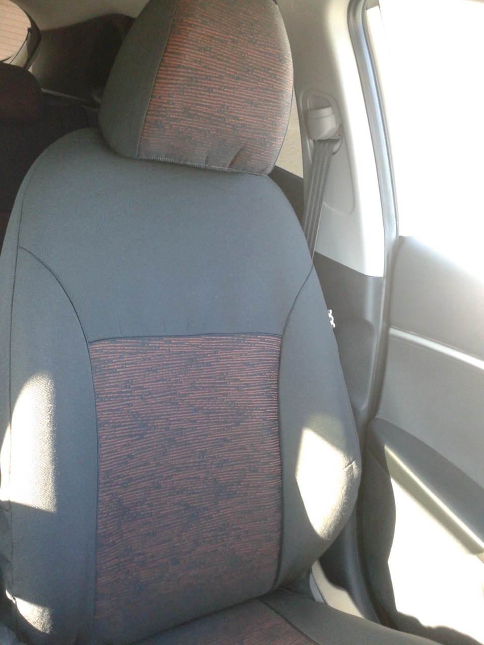 приобрел чехлы! — Hyundai i30 (2G), 1,6 л, 2013 года | аксессуары | DRIVE2