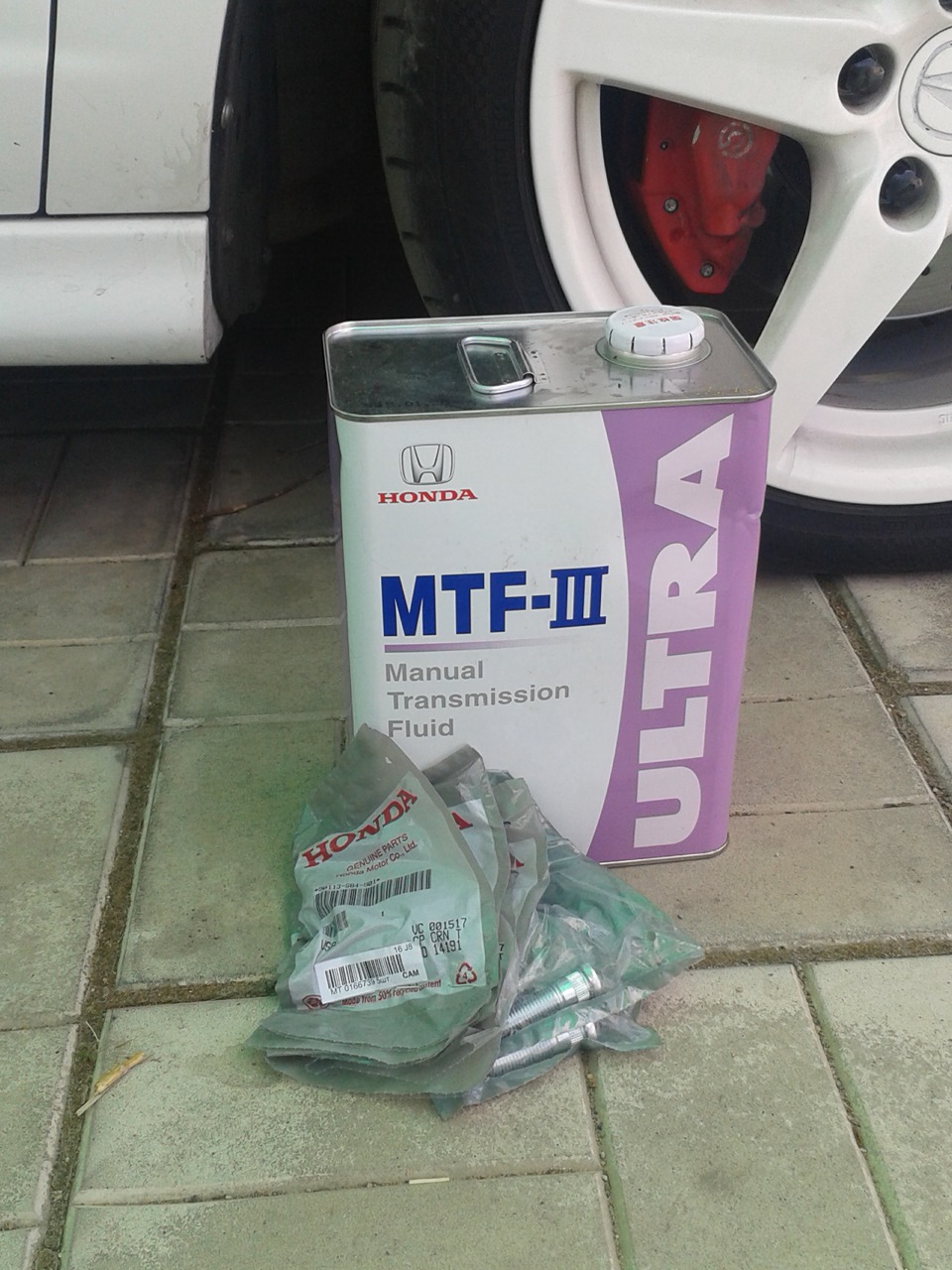 замена колесных шпилек и масла в кпп — Acura RSX, 2 л, 2005 года ...