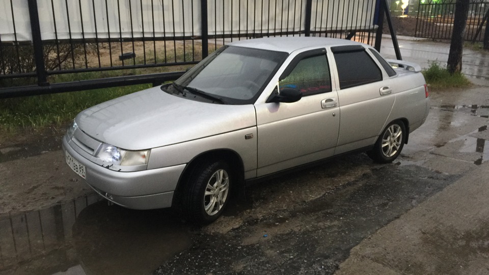 Десятка 1998 года. Авито машина королев. Автомобиль до 80000 рублей. Авторынок эверест чебоксары. Машина увето кастелар грей.