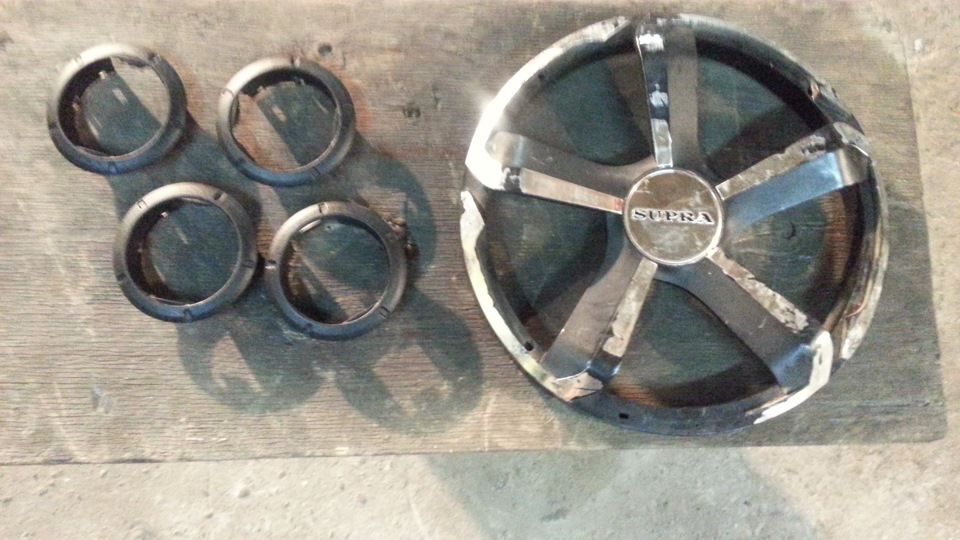 Покраска, продолжение (ободки печки, звезда на сабвуфер) — Renault ...