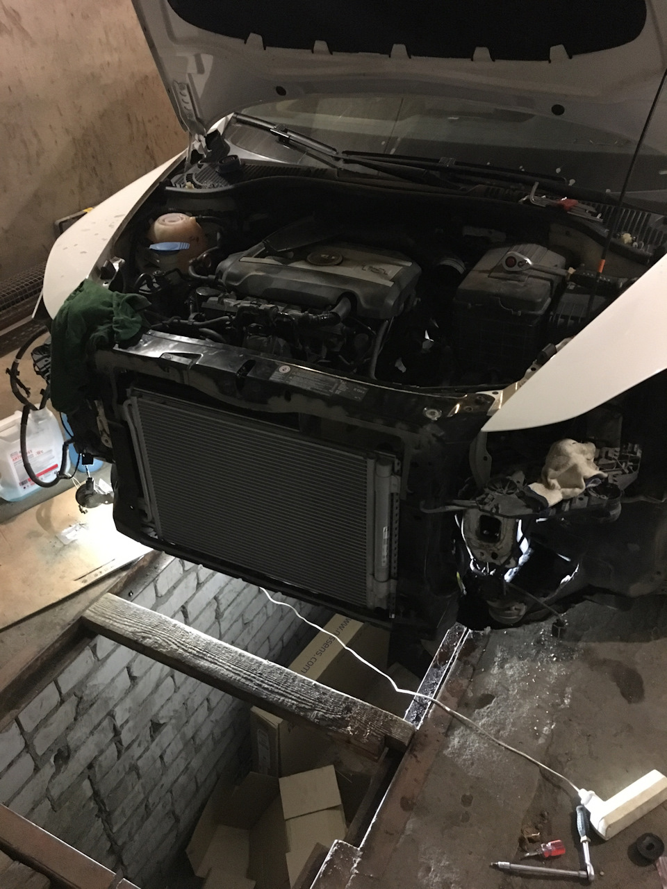 Новые радиаторы — Skoda Octavia RS A5 Mk2, 2 л, 2012 года | плановое ТО ...