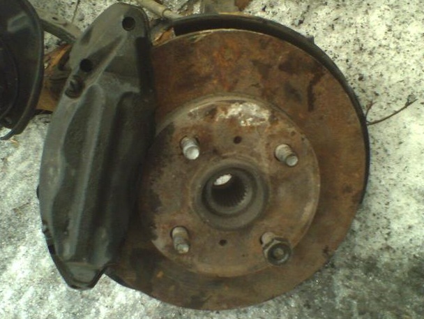 New brakes  Start  - Toyota Sprinter Trueno 16 L 1992