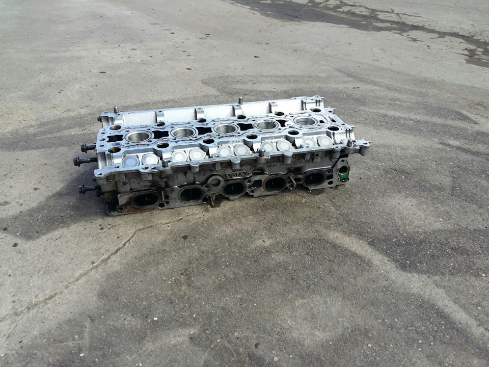 Фото в бортжурнале Volvo V70 R (2G)