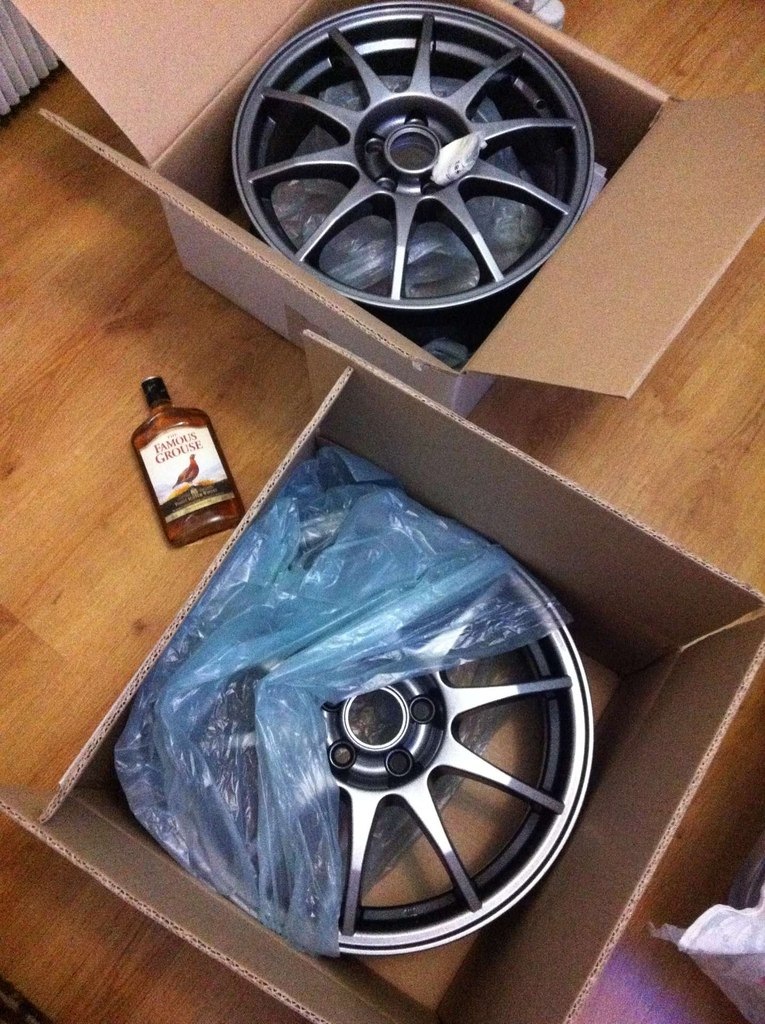 Привез. Нашел. — Volkswagen Golf Mk4, 2 л, 2000 года | колёсные диски ...