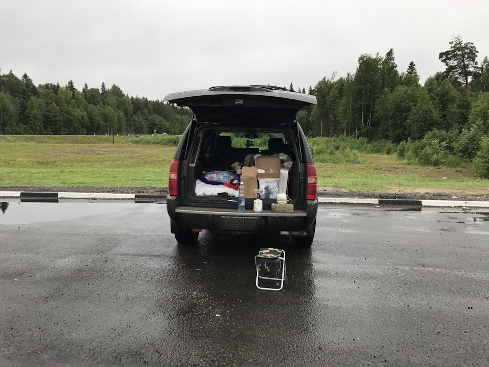 Завтрак в пути — Chevrolet Tahoe (GMT900)