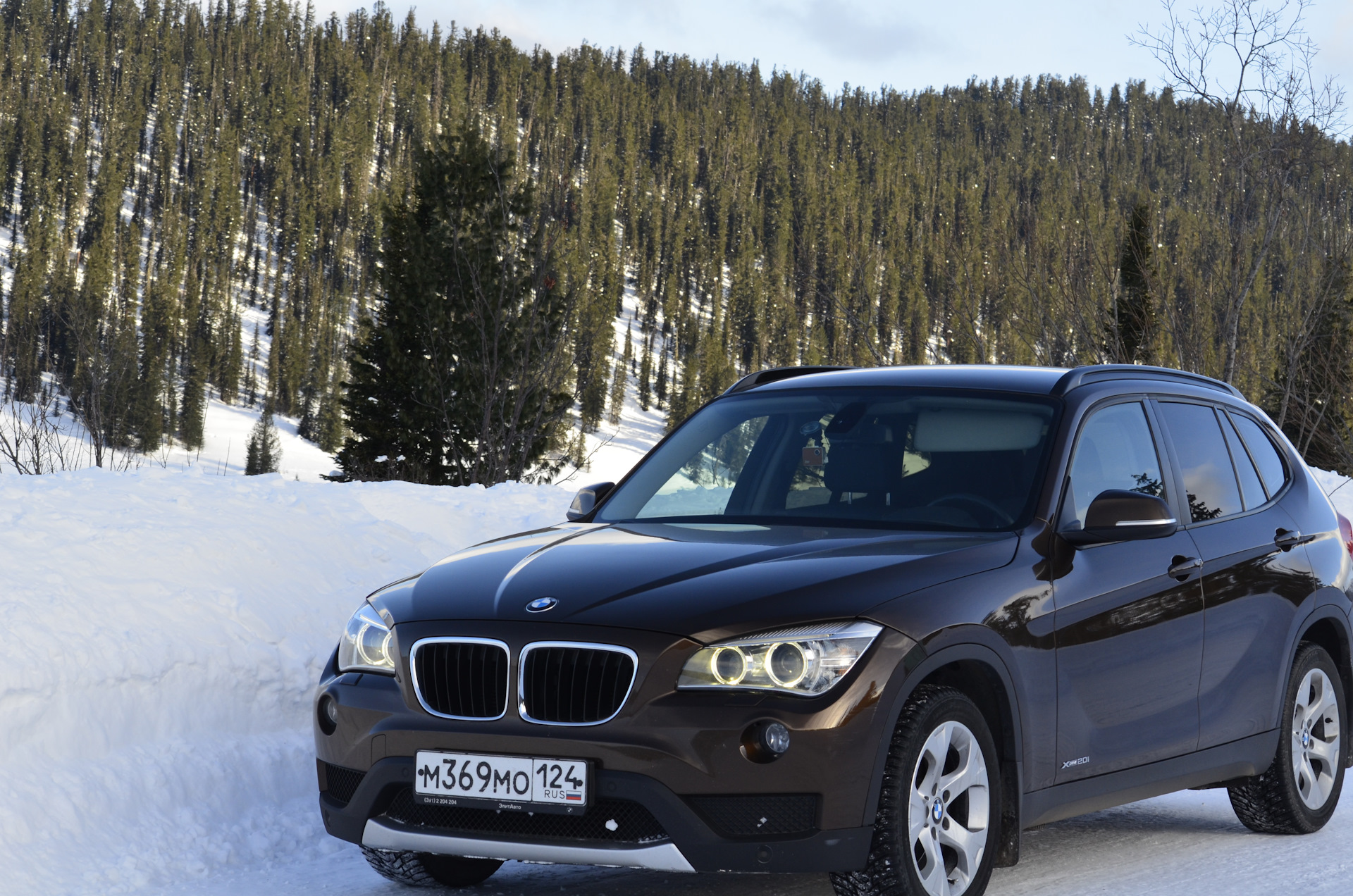 BMW x1 e84 Powder Ride