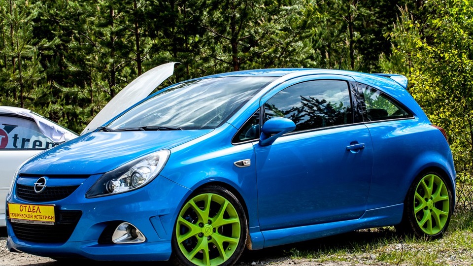 Opel Corsa OPC