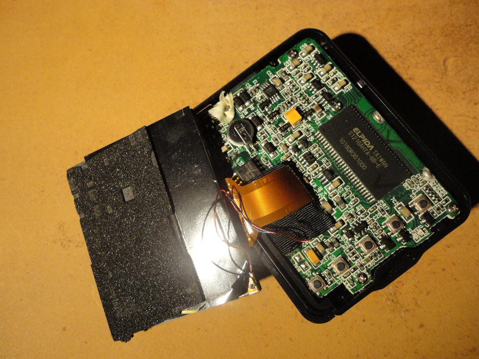 1 JIO DV-303 вздулся аккумулятор и выдавил дисплей — DRIVE2