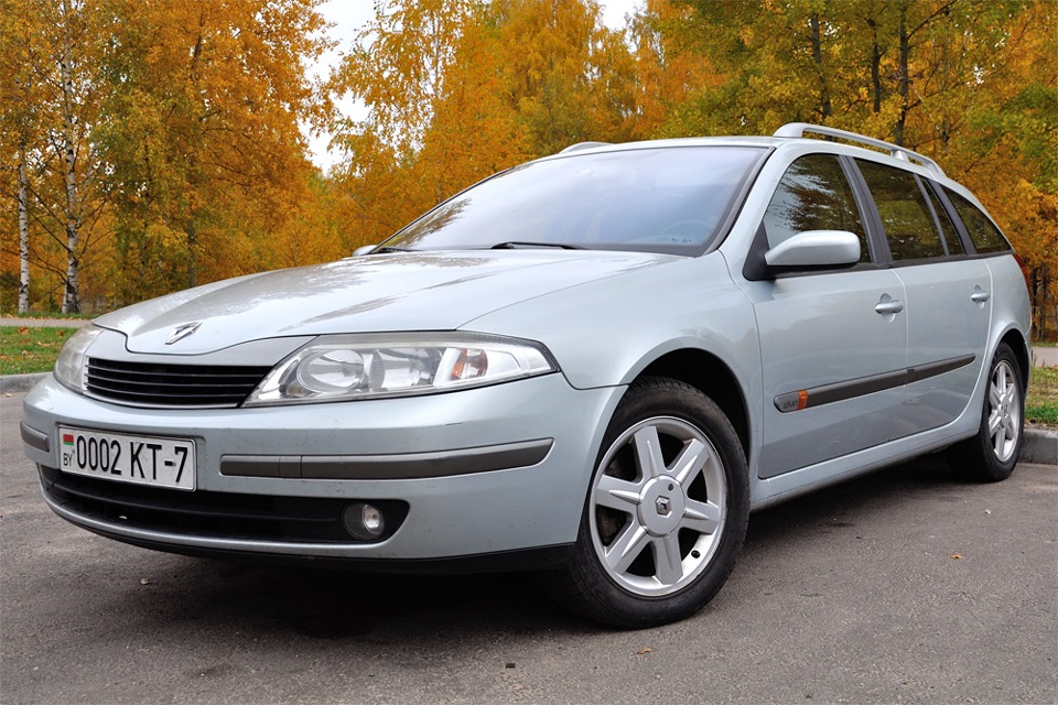 Лагуна 2 1.9 дизель. Рено Лагуна 2 2002 года. Renault Laguna 2003. Рено Лагуна 2003 фото. Рено Лагуна 2 отзывы владельцев.